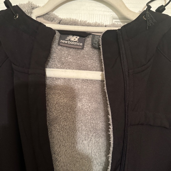 New Balance Jacket - Picture 4 of 4